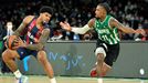 Sufritutako garaipena lortu du Bitci Baskoniak Coosur Betisen aurka (83-87)