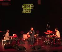 Kurt Elling, Getxon: ''Baby hold on''