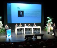 Alcaldes y tenientes de alcalde de las capitales vascas debaten sobre las fiestas en Baiona