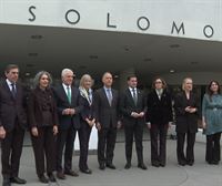 El lehendakari aborda con la Fundación Solomon Guggenheim el proyecto de ampliación del Museo a Urdaibai
