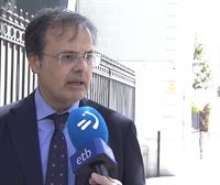 Martinezek dei egin die EAEkoak ez diren medikuei Osakidetzan izena eman dezaten