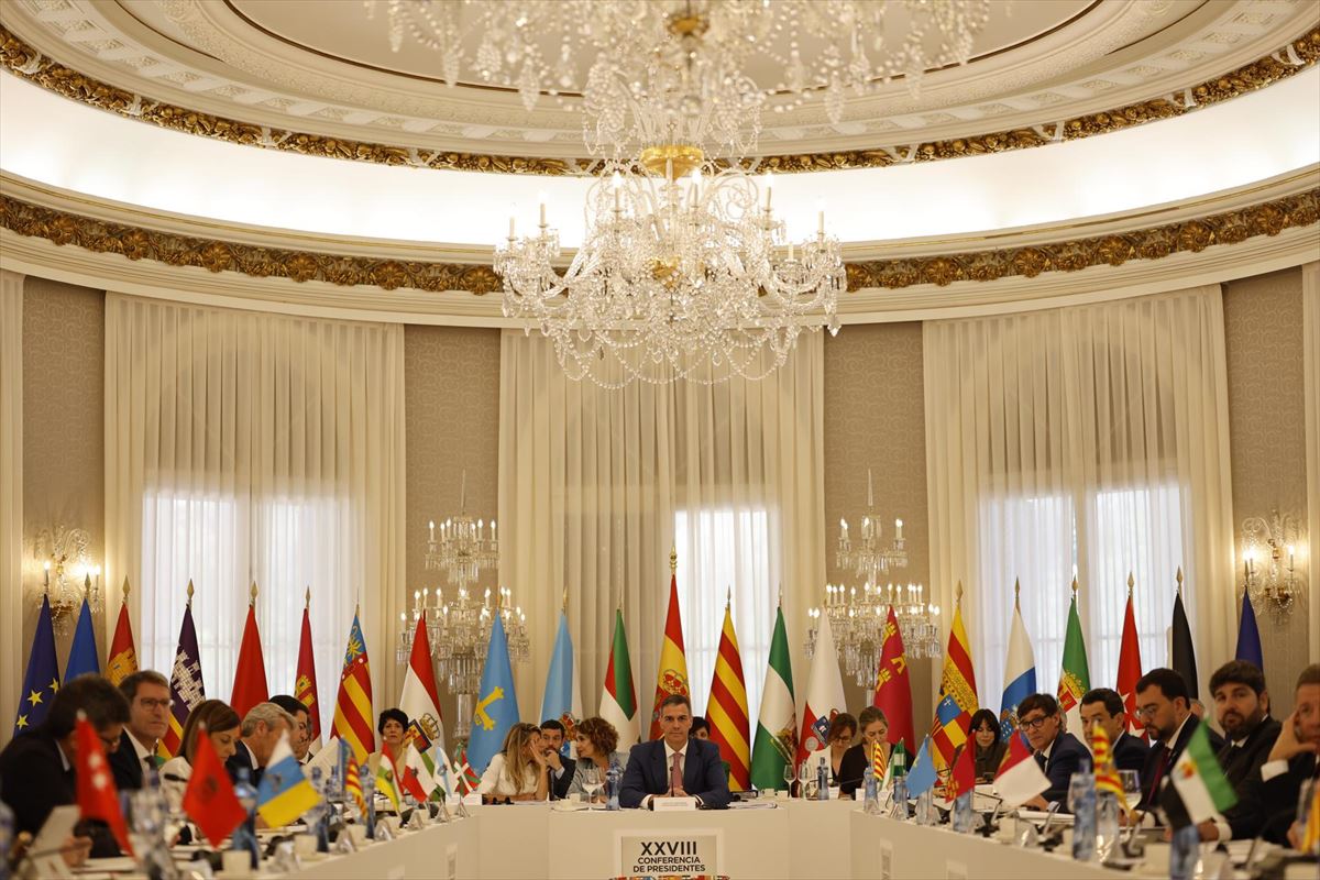 XXVIII Conferencia de Presidentes, celebrada en el Palau de Pedralbes de Barcelona. Foto: EFE